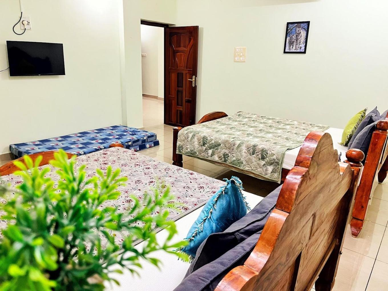 Shivam Eden Beach Homestay Pondicherry Esterno foto
